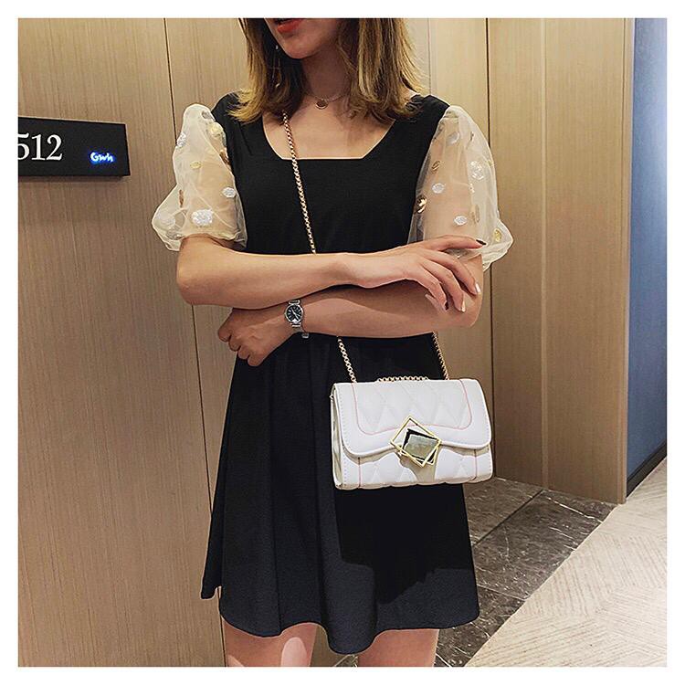 BJ1359 - BLACK/WHITE - TAS PESTA CLUTCH SLEMPANG JINJING TOTEBAG HANDBAG TALI RANTAI TAS WANITA FASHION IMPORT MODIS ELEGAN TERMURAH TERLARIS TERBARU BAGSTORE JAKARTA TAS BATAM VC86714 ELJ359 BQ2657 LT1086 CR7100