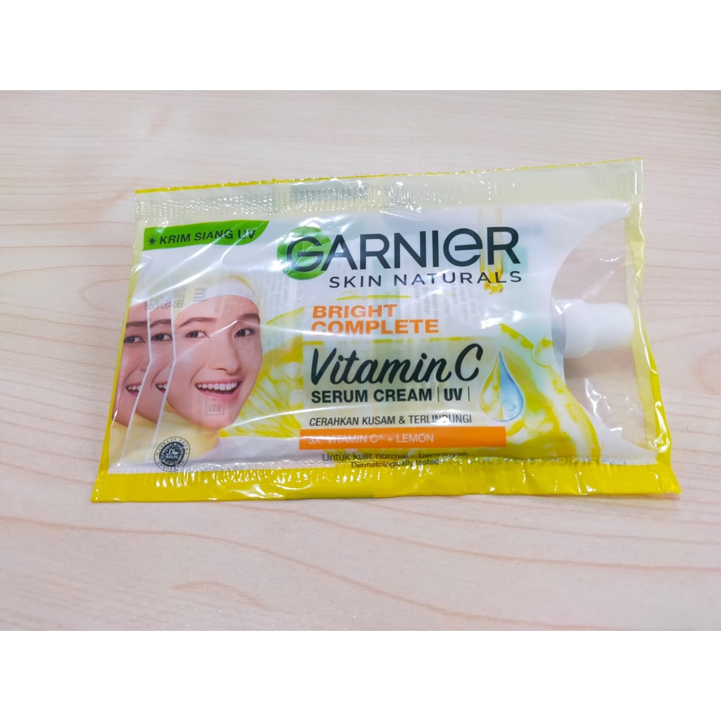 Garnier Bright Complete 7ml SACHET