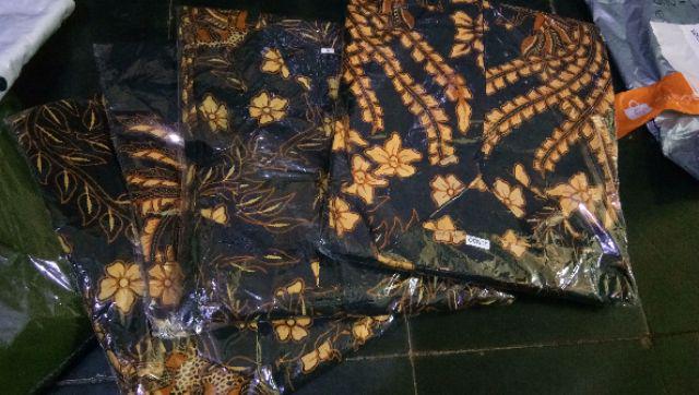 Batik Couple Keluarga Sania Ruffle Ori Ndoro Jowi Dnt Motif Cendrawasih