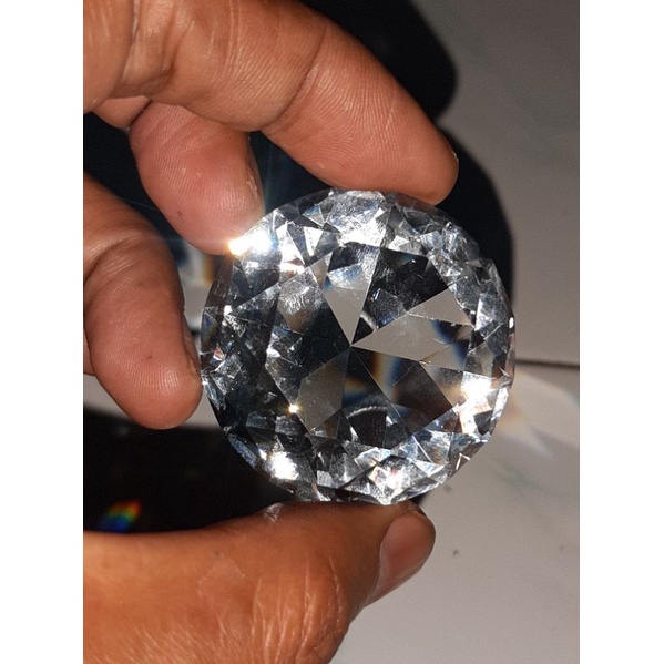 batu monsonet lokal kalimantan mirip dg batu berlian