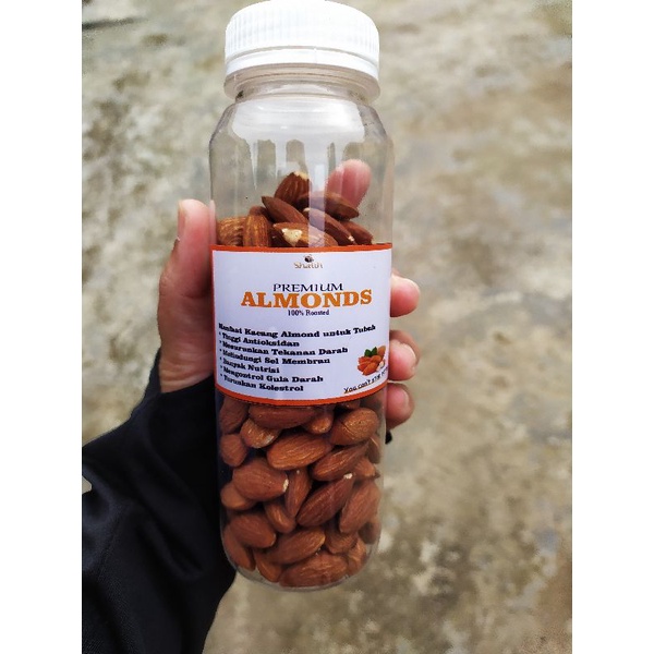 

Almond Roasted | Kacang Almond Panggang Kemasan Botol 100gr | Padang Payakumbuh Pekanbaru Medan