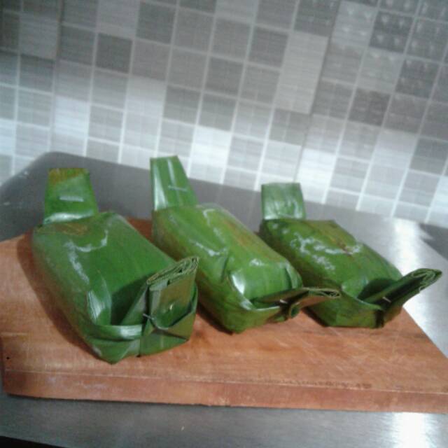 

Lemper Ayam Bakar