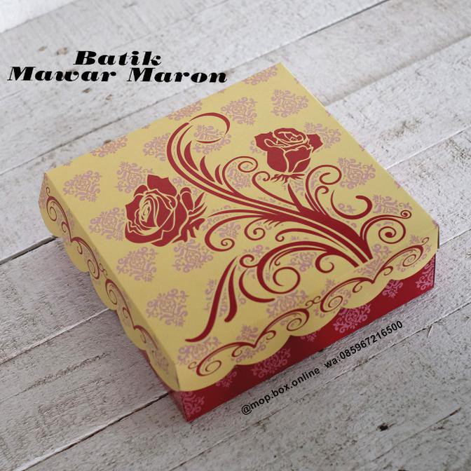 Buruan Serbu] 50Pcs Dus Nasi R10K Batik Mawar Kotak Nasi 20X20 Box Nasi - Ungu