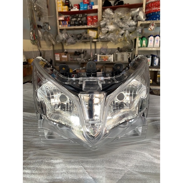 lampu depan vario 125 fi gen 1 Reflektor lampu depan vario 125 fi satu set