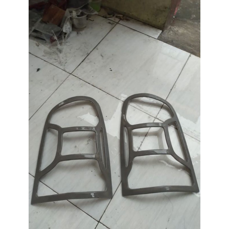 Garnish StopLamp Hyundai Trajet DOHC