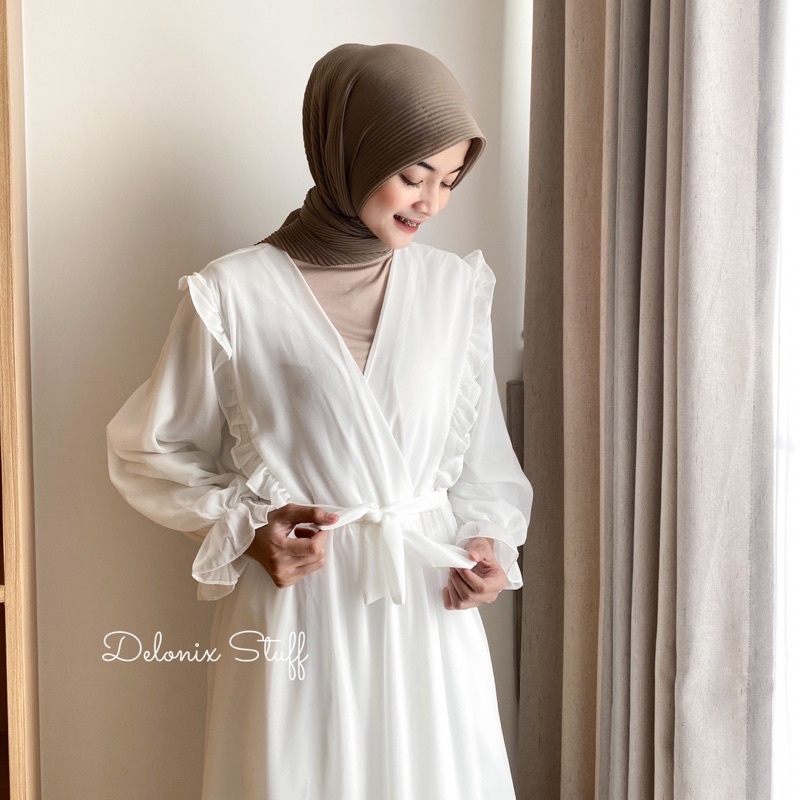 Long outer ceruty dress