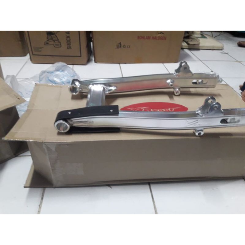 Swingarm Swing Arm Lengan Ayun Almini VRossi Model Oval/Drag Model Kotak Pnp Cb100,GL,Mega Pro,Tiger
