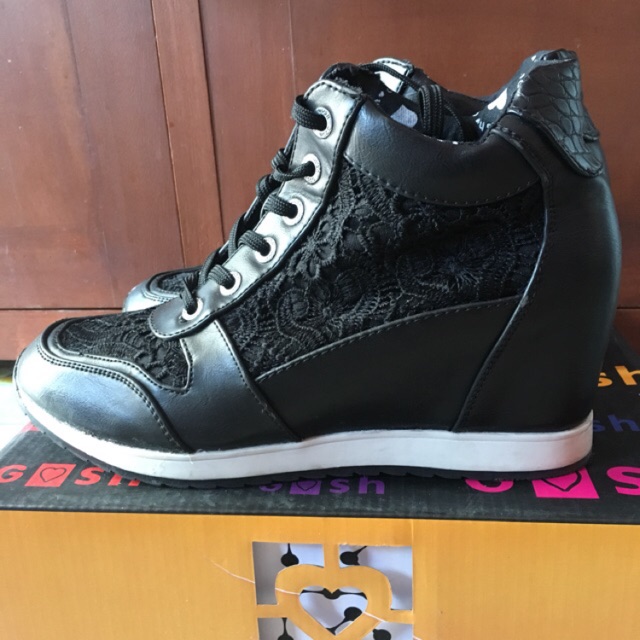 Wedges Sepatu Gosh Hitam Preloved second bekas
