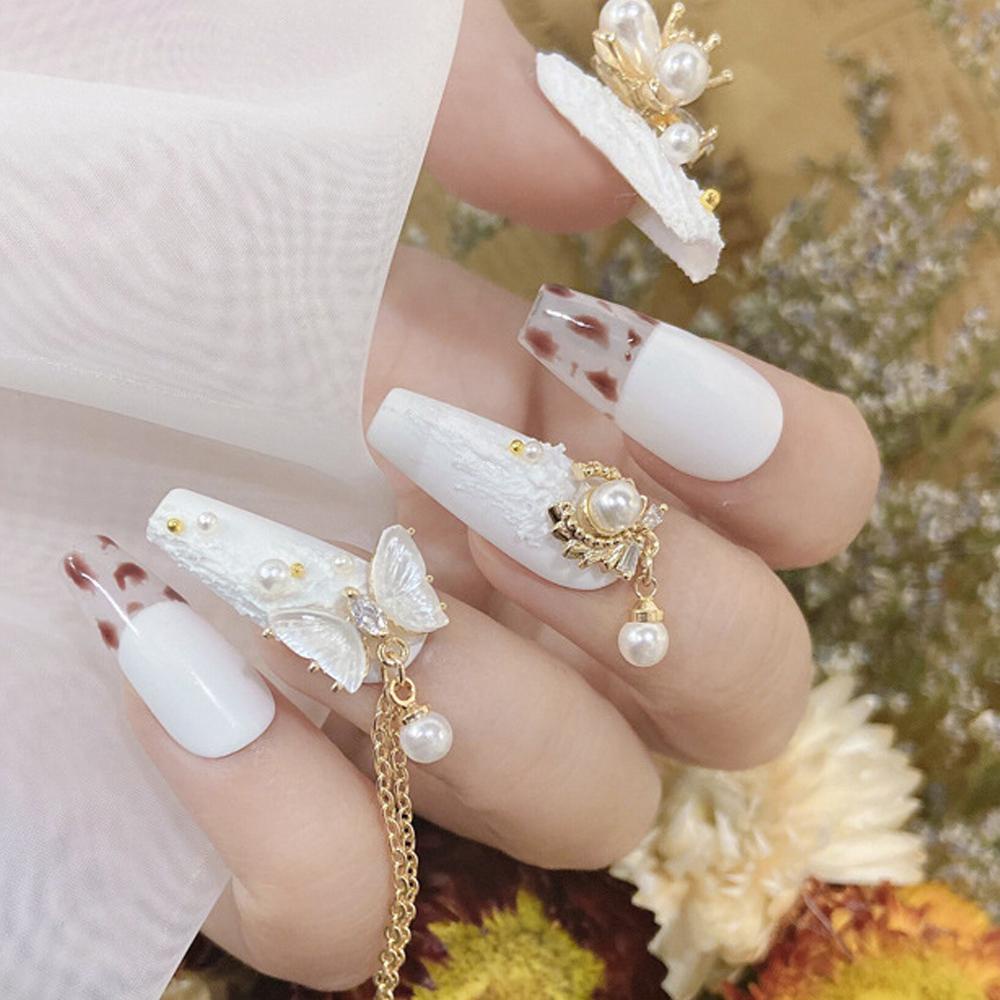 Agustina Dekorasi Nail Art 3D Mewah Tahun Baru Berlian Shiny Zirkon Mutiara Busur Kuku Rantai Perhiasan