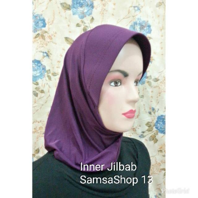 Inner jilbab/bergo pendek/ jilbab pendek ungu tua gelap