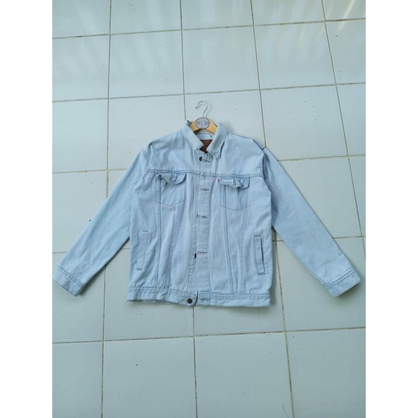 Jaket Levis Second