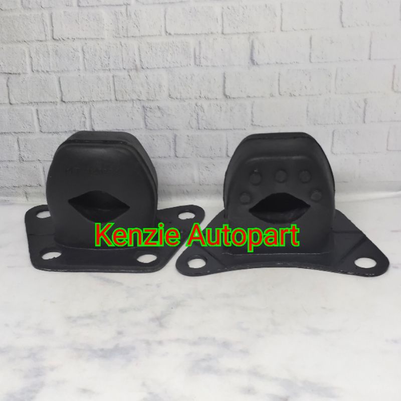 KARET STOPPER DEPAN MITSUBISHI COLT T120 OLD