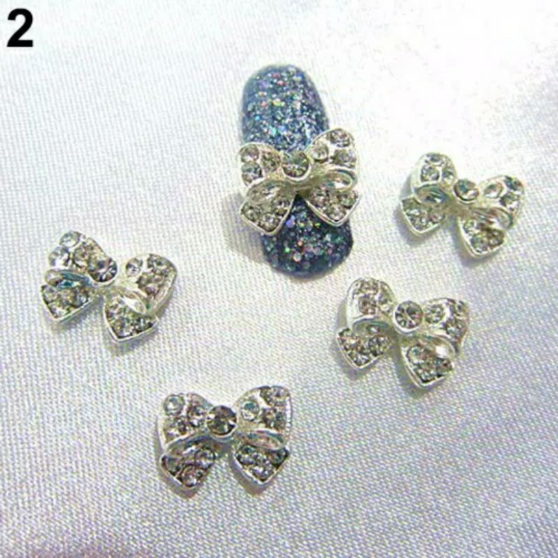 CHARM NAIL ART PITA GOLD &amp; SILVER HARGA UNTUK PER 1 PCS