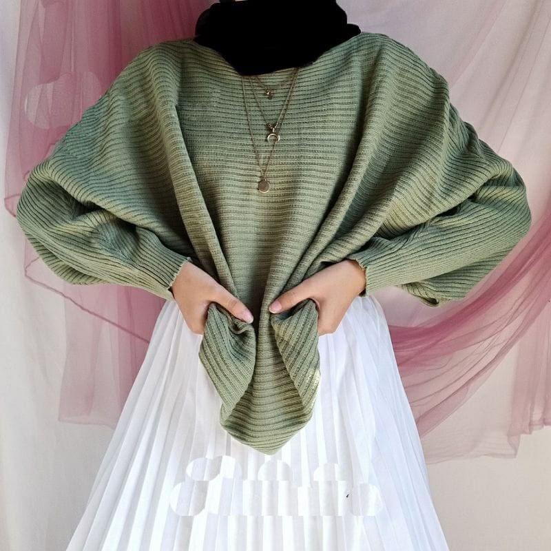 Blus Rajut Batwing- Oversized Atasan Wanita Model Kelelawar