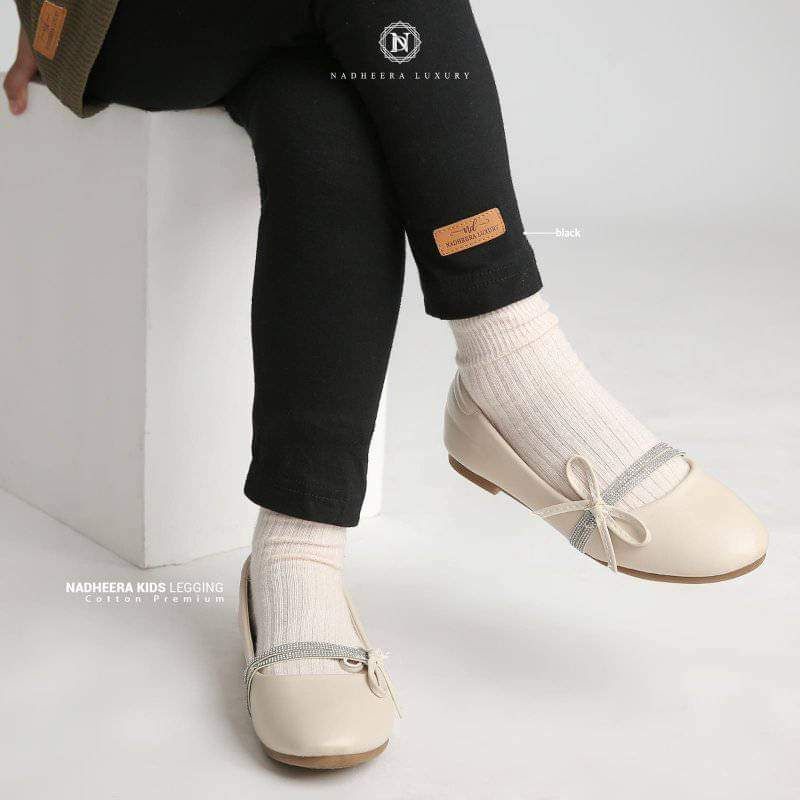 LEGGING KIDS NADHEERA|| LEGGING ANAK POLOS HITAM