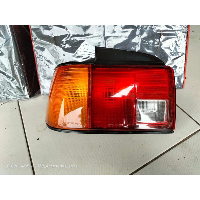 Stoplamp daihatsu charade classy bagian kiri