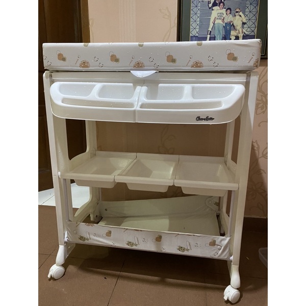 Preloved Changing Table Cocolatte
