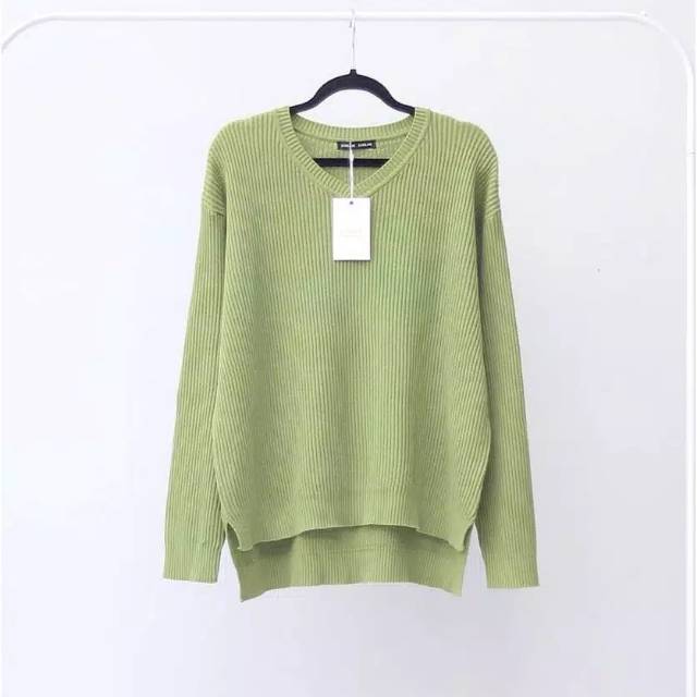 BOXY V-NECK VIONA/sweater rajut halus