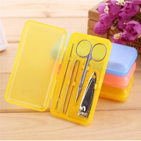 Manicure Pedicure Set Gunting Kuku Korek Telinga Jepit (BOX PLASTIK)