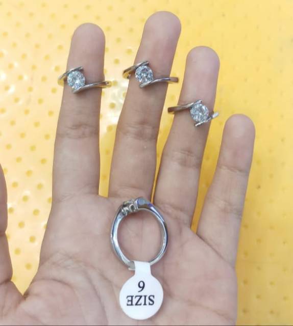 Cincin Titanium White Import Antikarat WP021