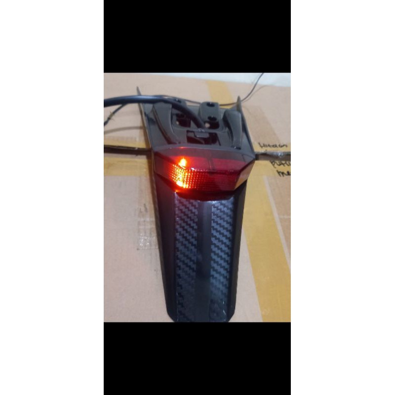 SPAKBOR BELAKANG WR155/STOP LAMP 3IN1 WR155/ LAMPU STOP 3IN1 YAMAHA WR