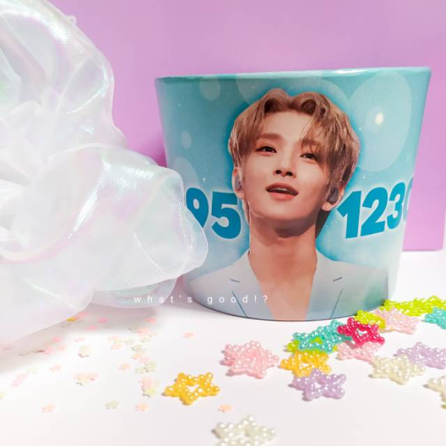 SEVENTEEN CUP HOLDER