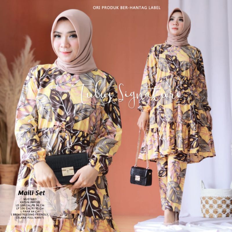 MAILI SET BY TULUS SIGNATURE