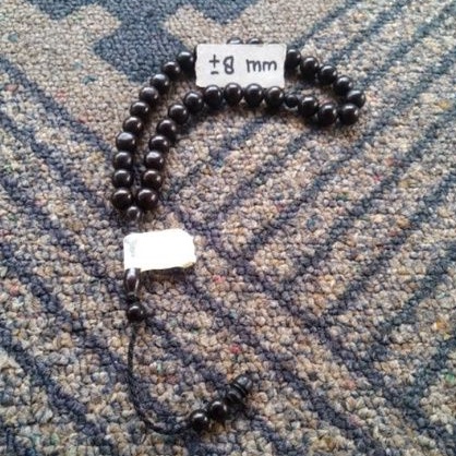 tasbih kokka bulat hitam polos ± 8 mm ( 8mm ) 33 butir ( kauka kaukah pukah pukaha kuka )