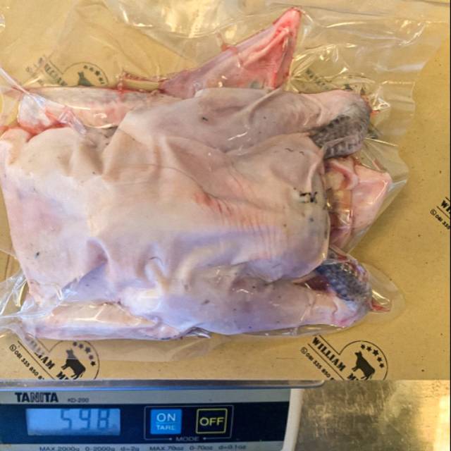 

AYAM KAMPUNG FRESH 1 EKOR