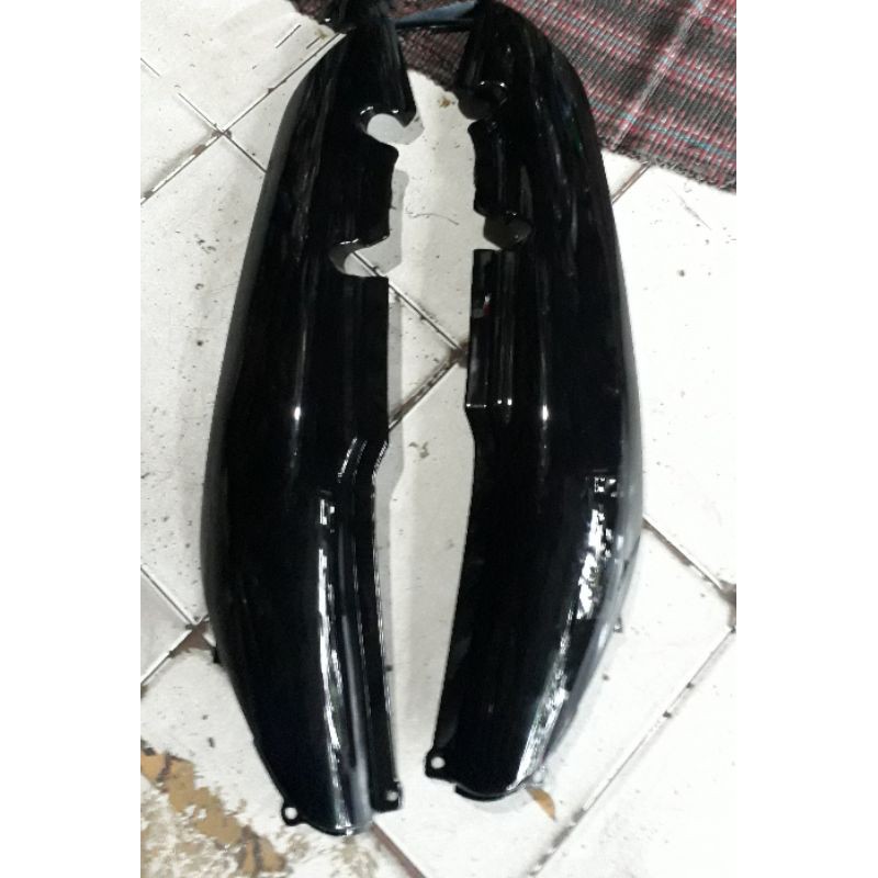 kempol cover body samping Honda Tiger lama 2000