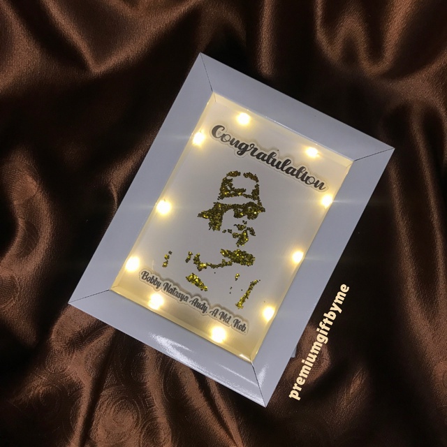 [BOX PREMIUM+BUBBLE] CUSTOM Frame Glitter 3D 5R LED Kado Ultah Hadiah Pernikahan Gift Paket Wisuda Ulang Tahun Tunangan Kelahiran Hampers Premium Murah Unik Estetik Aesthetic Sahabat Pacar Istri Bayi Anak Box Figura Pigura Lampu