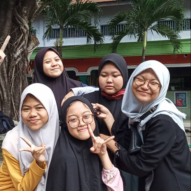 DIJUAL IKAN CUPANG WARNA WARNI