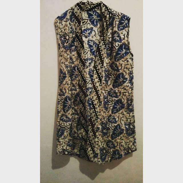 Preloved outer batik