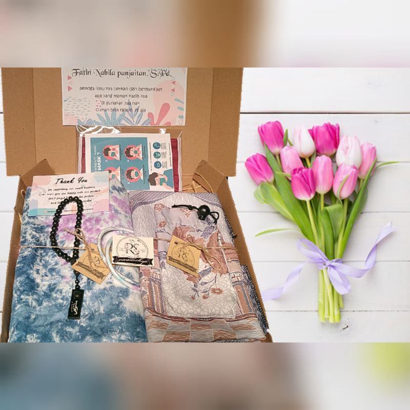 

HAMPERS MUKENA BALI STANDARD KADO ULANG TAHUN, KADO NIKAHAN, KADO ANNIVERSARY, WISUDA | PARCEL LEBARAN | MOTHER DAY| LEBARAN IDULFITRI IED