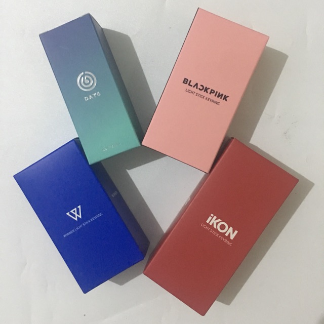 BLACKPINK WINNER IKON LIGHTSTICK KEYRING