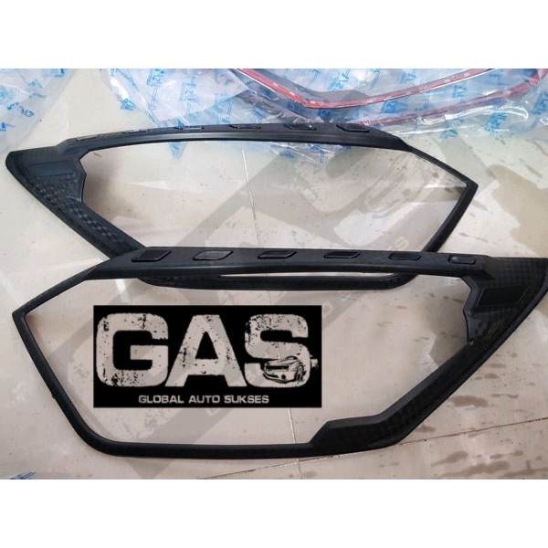 Garnish Lampu Depan Toyota Calya Full Carbon List Lampu Depan Calya