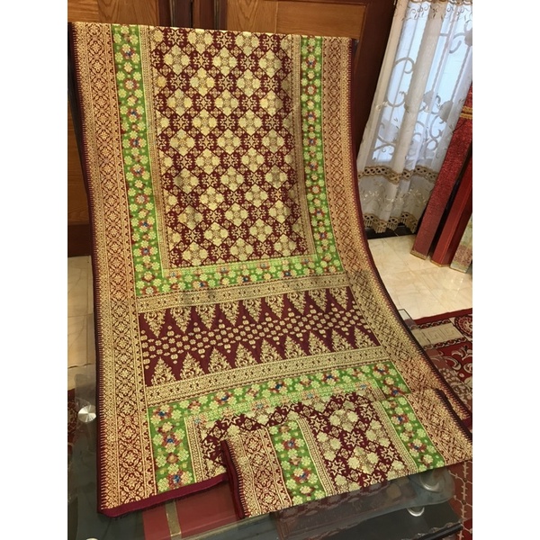 Songket Lepus Kristal  Merah / Songket Tenun Palembang asli Tenun Tangan. (ilham Songket)