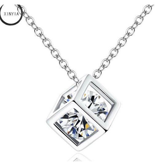 (COD) Kalung Alloy Anti Karat Crystal Berlian KW Fashion Model Titanium Putih MALLSHOPPING