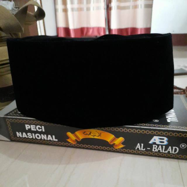 Peci Al Balad