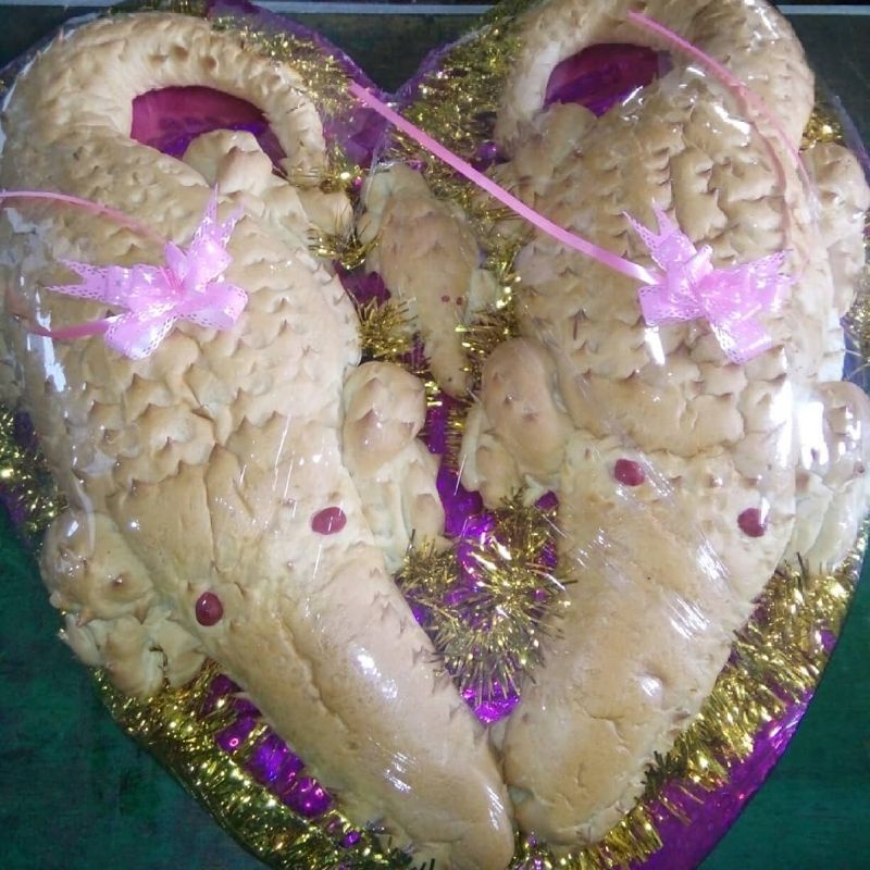 

Roti Buaya Love Isi Coklat untuk pernikahan