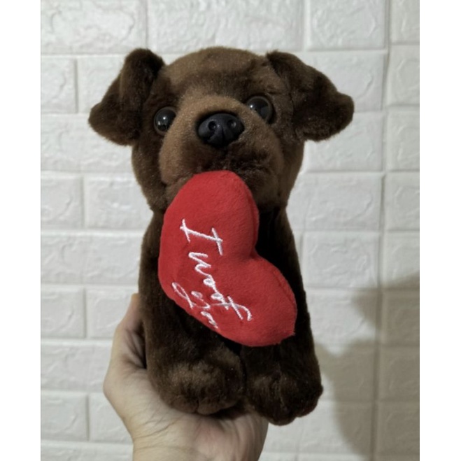 Boneka Hewan Anjing Labrador Retriever bawa love