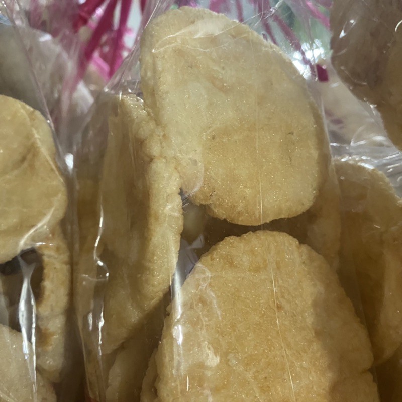 

Yang Lagi Viral Kemplang Bangka / Kemplang Panggang Bangka / Kerupuk Panggang Bangka Cap Tjokro -