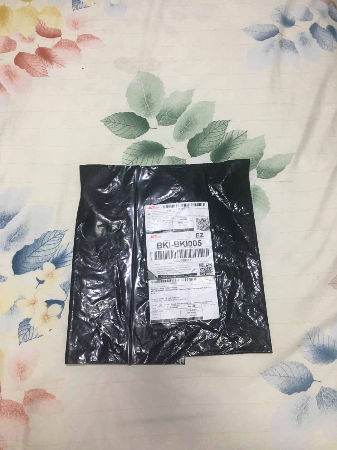 Masker Batik Model Baru Mj 1 Headloop (per Pack Isi 5 Pcs)