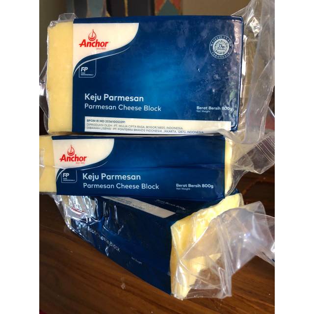 

anchor parmesan blok 800gram
