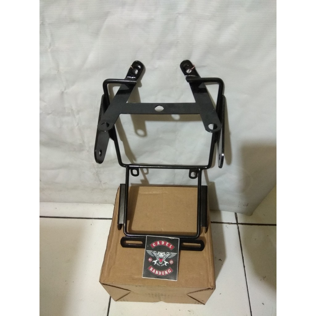 Braket Lampu Pesek New Megapro Set Dudukan Speedometer Ori New Megapro Bonus STICKER