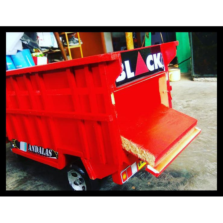 Mobil Truk  Miniatur All Desain