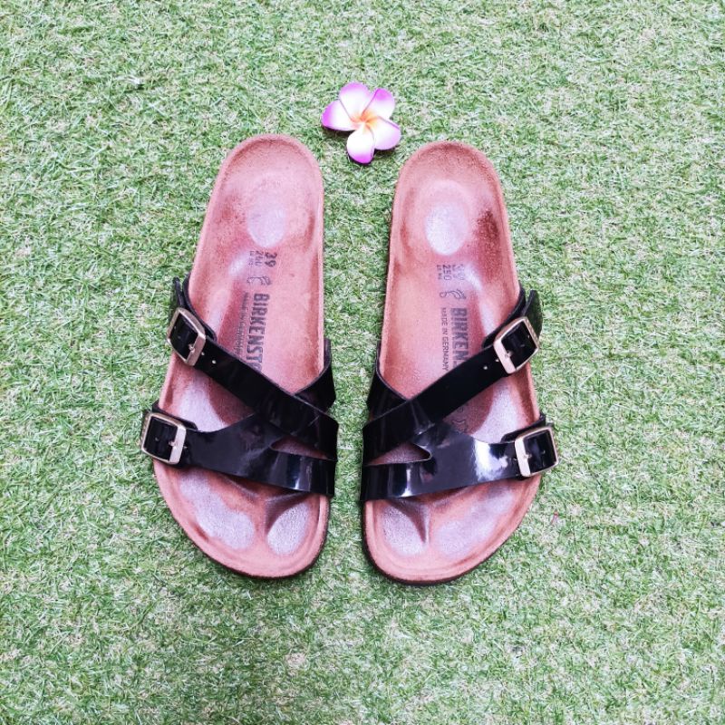 Preloved Birkenstock Yao Black size 39 ORIGINAL second bekas