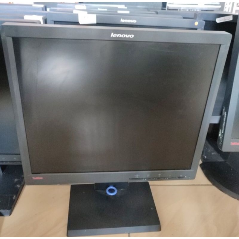 Lcd monitor Komputer Pc 17 inc square/kotak untuk pc dan cctv