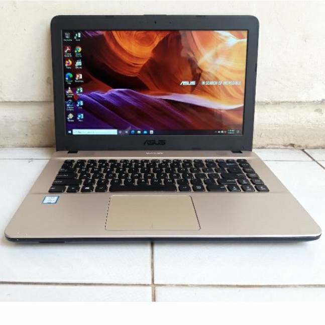 Laptop Asus X441U Intel Core i3-6006U 4GB 500GB SECOND