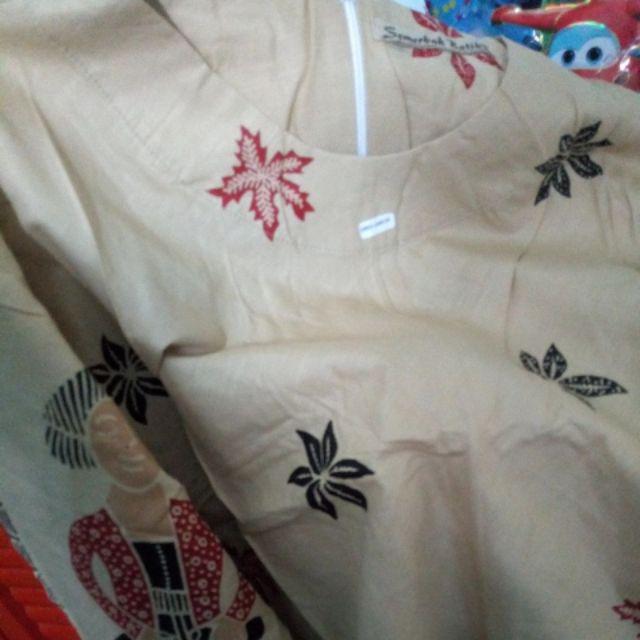 Tunik Batik Wanita Motif Mbok Jamu